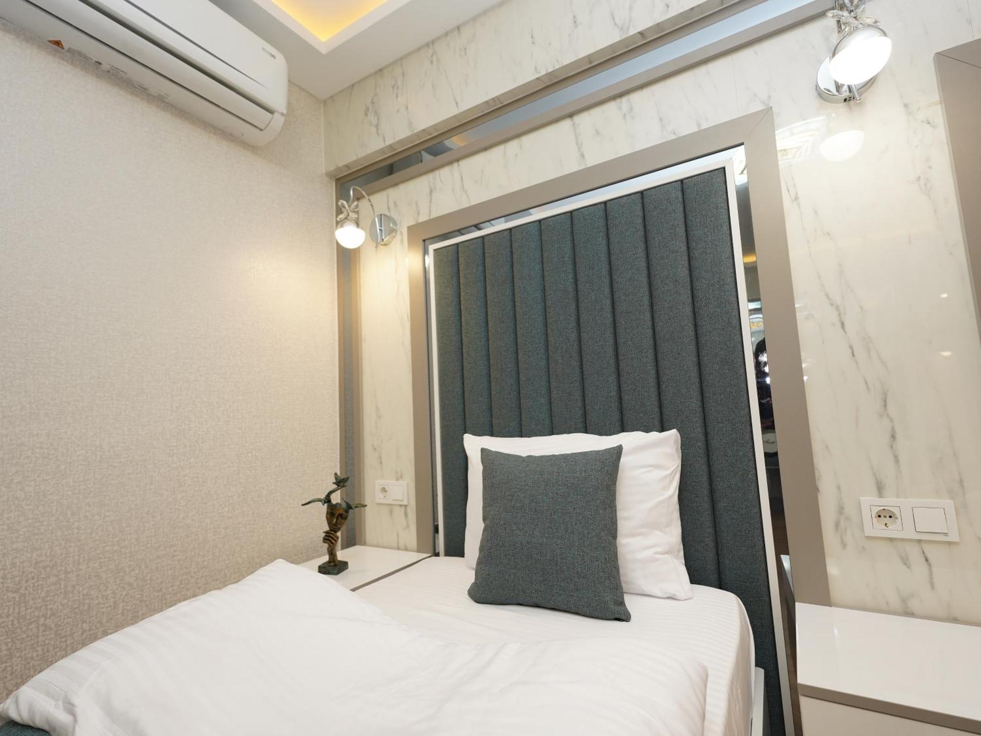 Gazelle Suites Istanbul Bagian luar foto