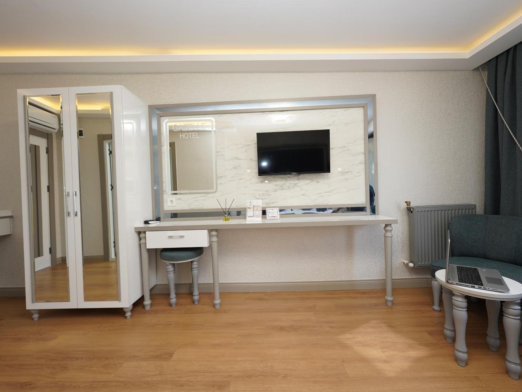 Gazelle Suites Istanbul Bagian luar foto